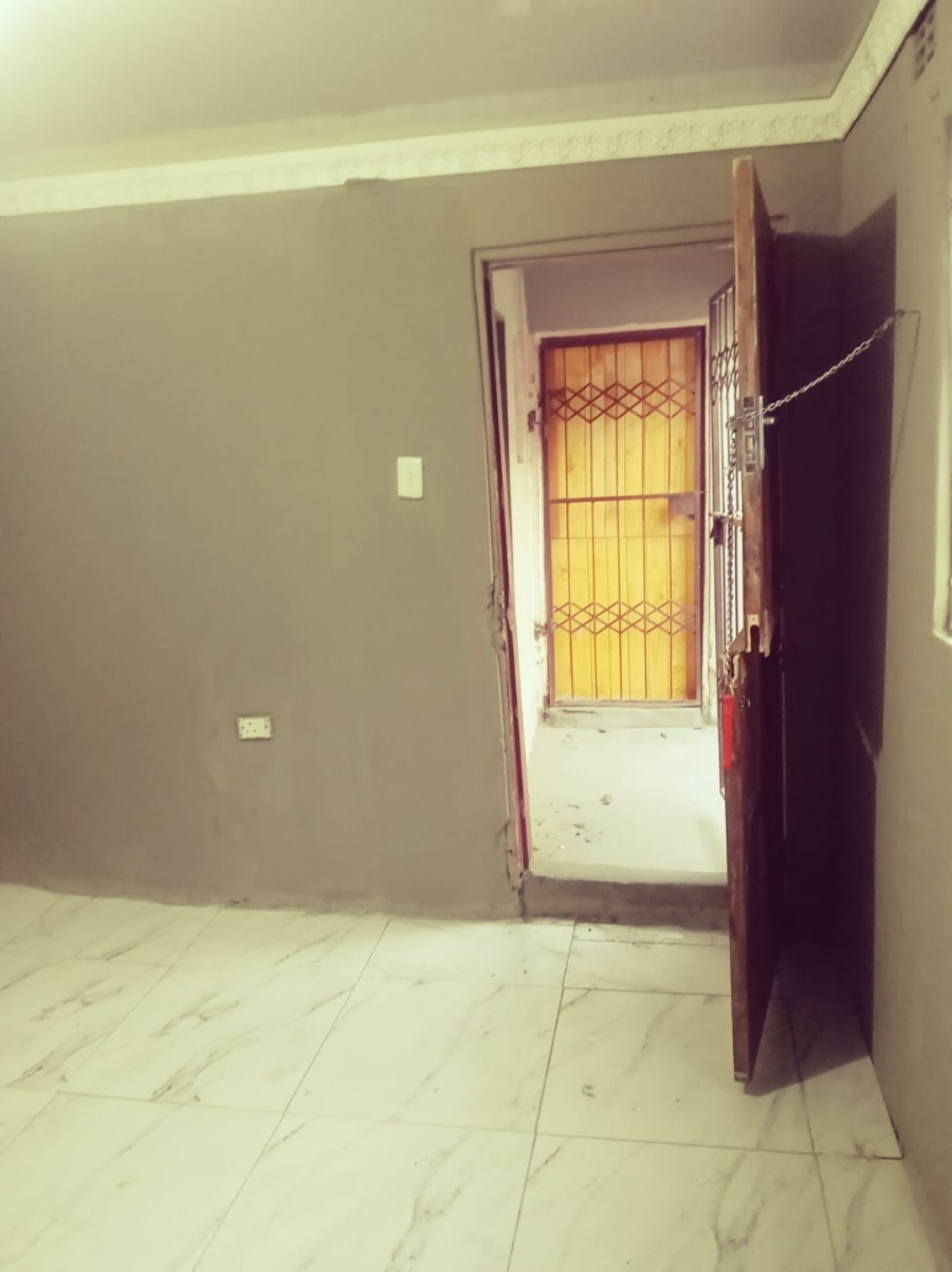 7 Bedroom Property for Sale in Mdantsane Nu 13 Eastern Cape